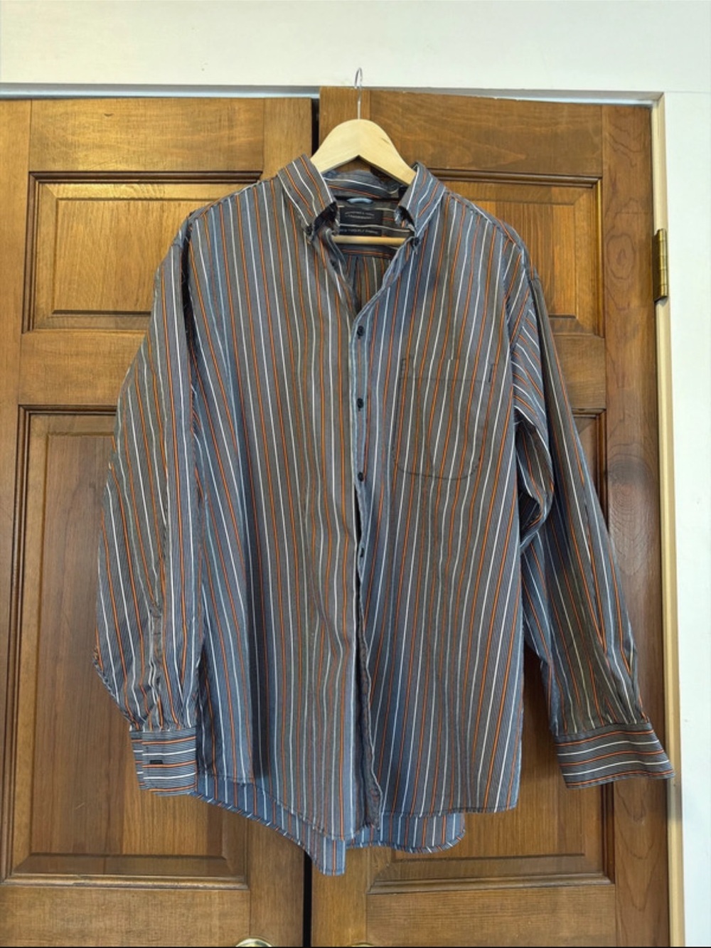 Roundtree & Yorke Men's Striped Button-Down Shirt in Black, White, Orange